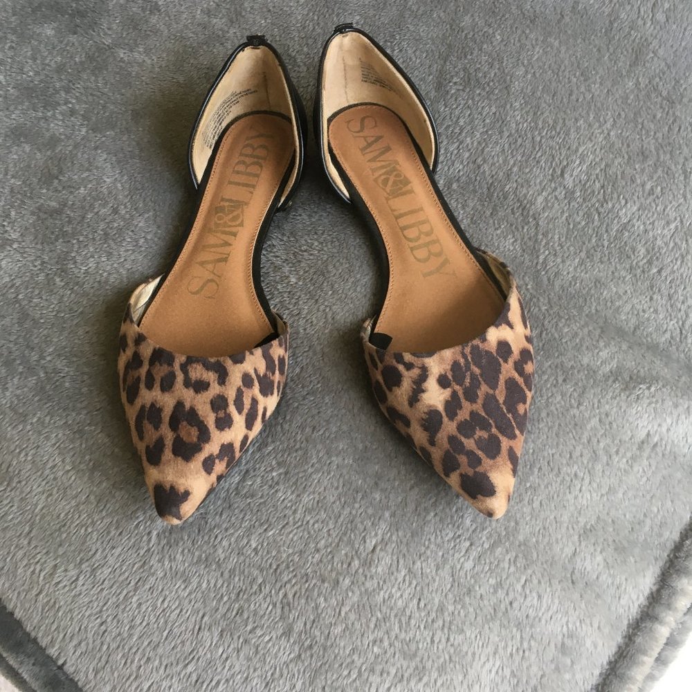 Leopard print flats